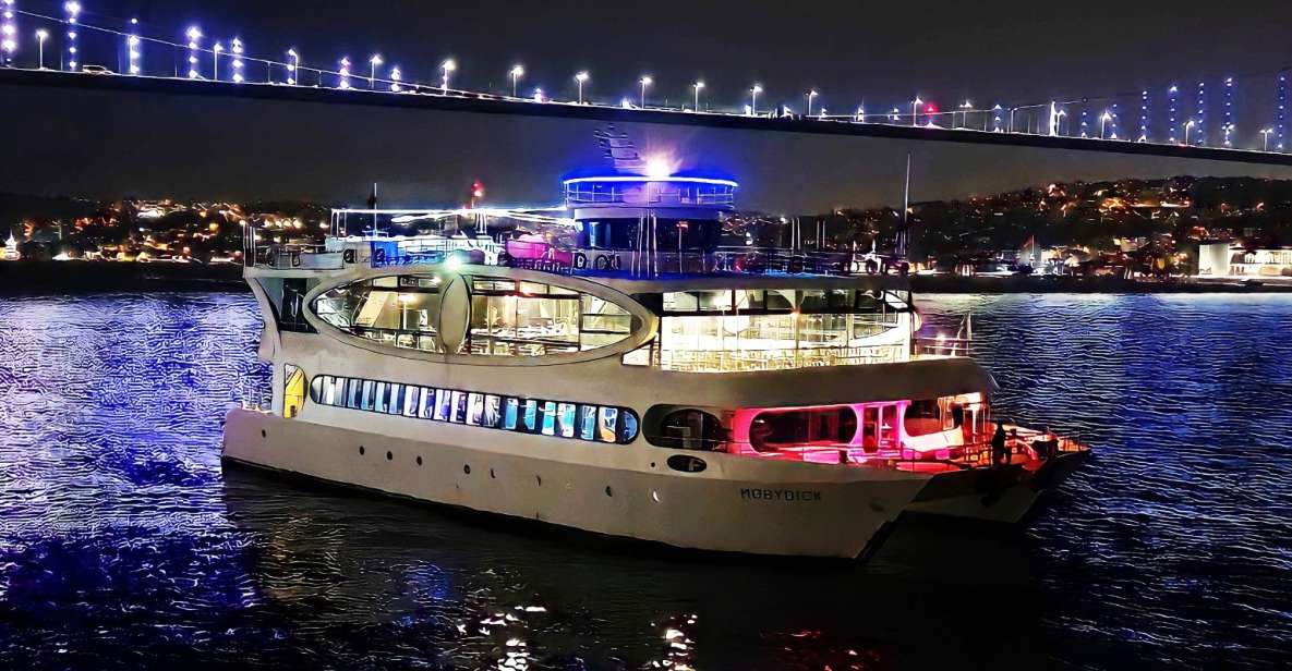 BOSPHORUS DINNER CRUISE & TURKISH NIGHT SHOW (BIRTHDAY TABLE)