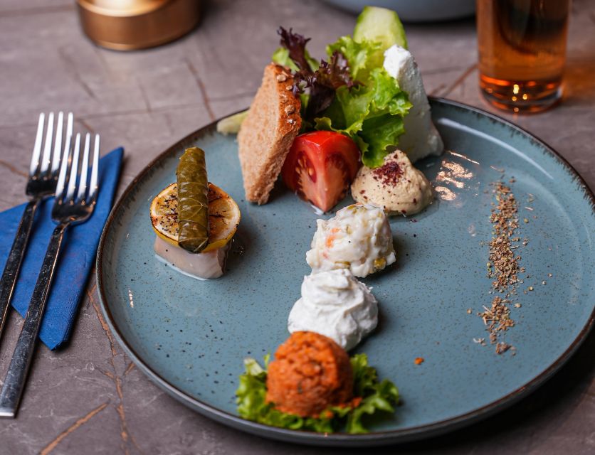 BOSPHORUS DINNER CRUISE & TURKISH NIGHT SHOW (BIRTHDAY TABLE)